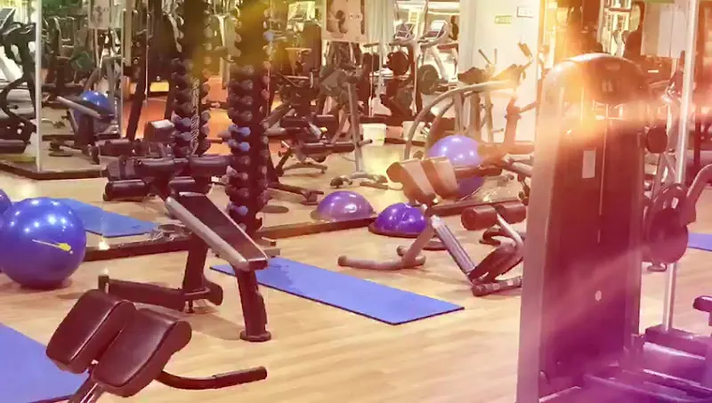 Qfit Spa & Fitness - Havuz, Hamam ve Sauna — fotoğraf 2