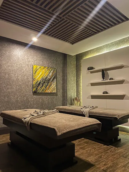 Sense Spa & Wellness A11 Hotel — fotoğraf 1
