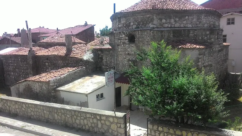 Yeni Hamam — fotoğraf 1