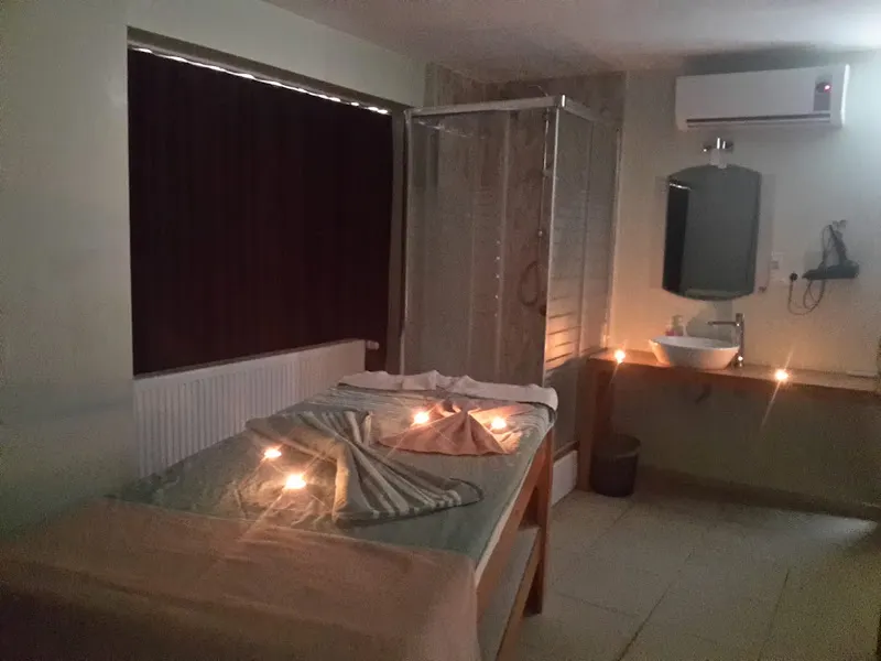 DOĞAL TERAPİ MERKEZİ SPA-MASAJ-SAUNA-HAMAM — fotoğraf 2