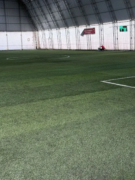 Dostlar Halı Saha Spor Tesisleri — fotoğraf 2