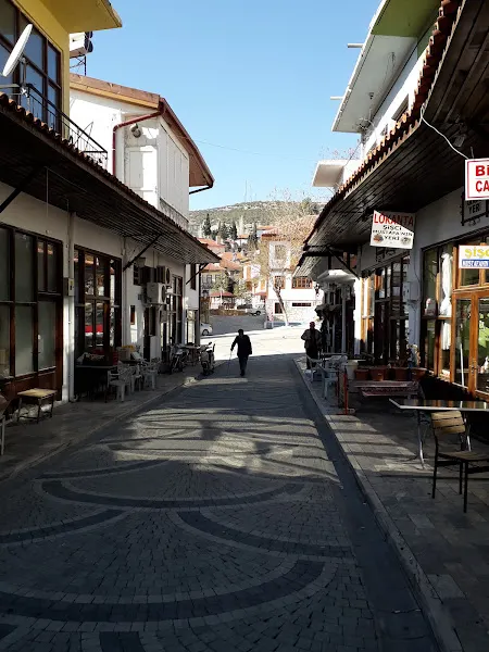 Elmalı Tarihi Bey Hamamı — fotoğraf 3