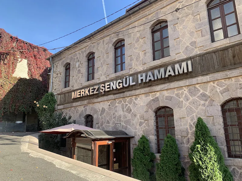 Tarihi Şengül Hamamı — fotoğraf 1