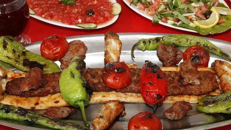 Adana Masaj Salonu TREND SPA Adana Bayan Masöz Hamam Sauna Jakuzi — fotoğraf 2