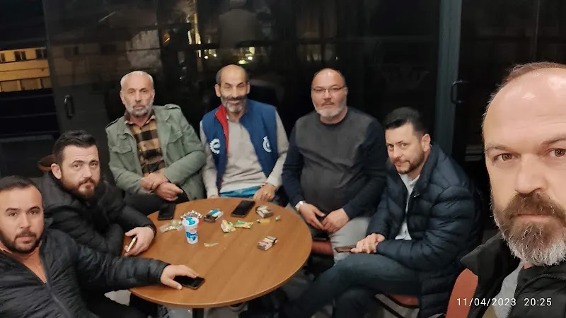 300 Gülen Yüz Spa Club & Kuaför Salonu