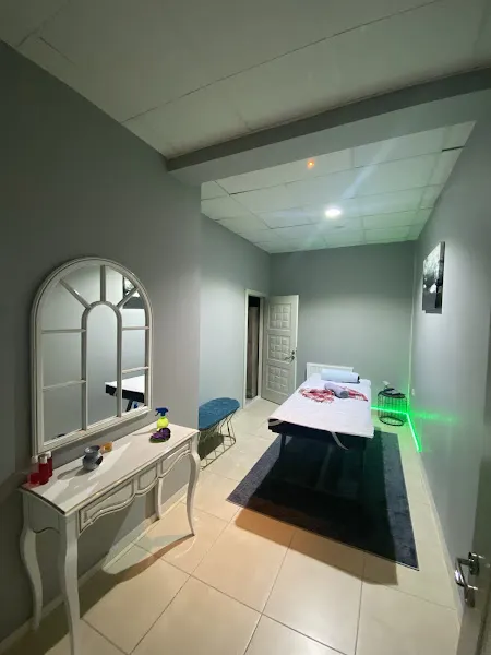 Aura Masaj Merkezi — fotoğraf 1
