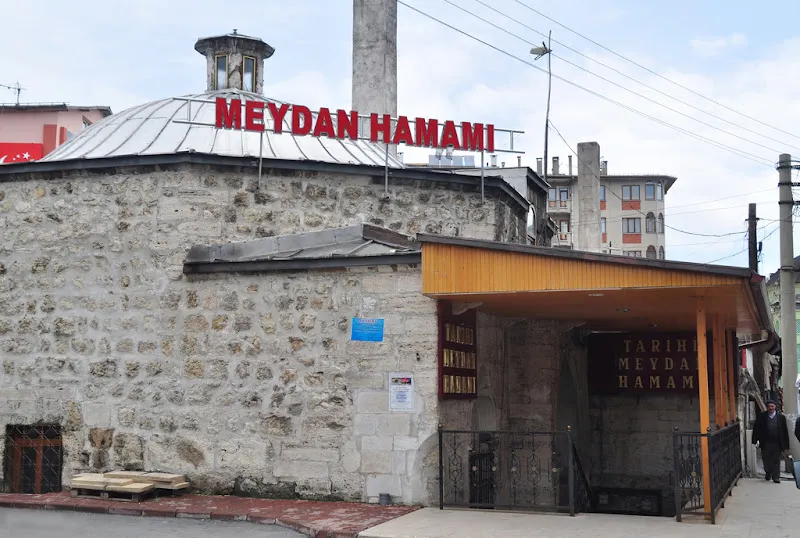 Tarihi Meydan Hamamı — fotoğraf 1