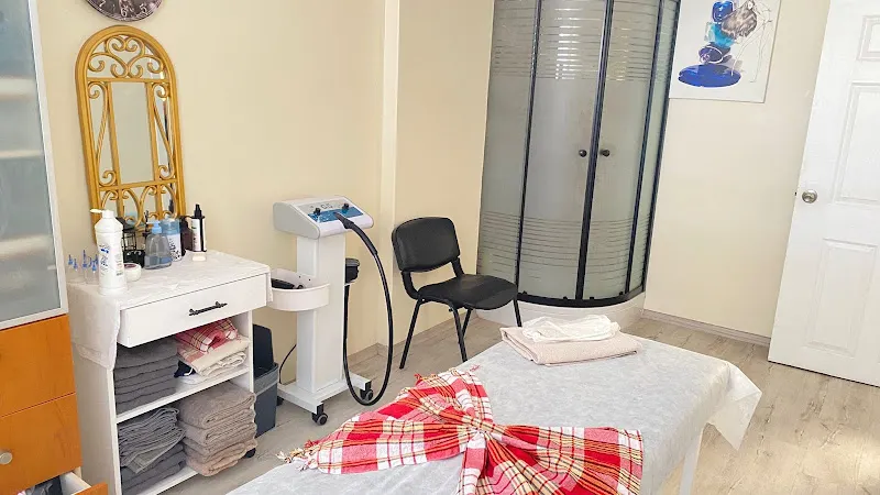 Ankara Aura Beauty Masaj ve Spa Salonu — fotoğraf 1