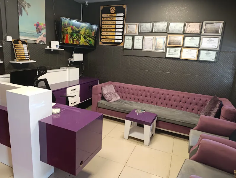 Kilis Masaj ve Spa Salonu - Bay & Bayan — fotoğraf 1