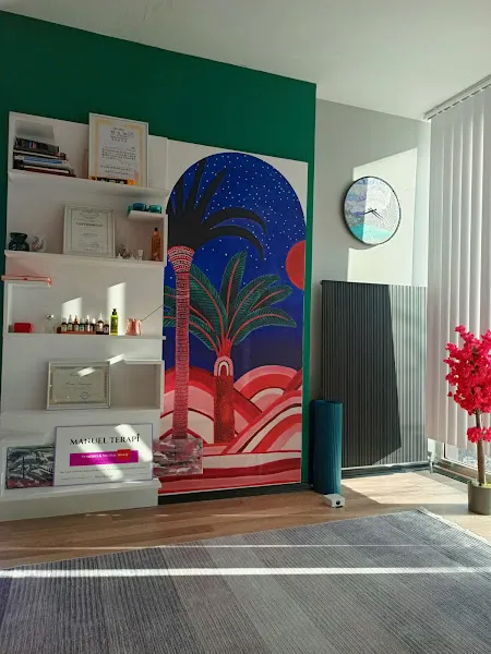 Terapiser Wellness - Seren Karaoğlu Kadınlara özel masaj ve cilt bakım hizmetleri — fotoğraf 2